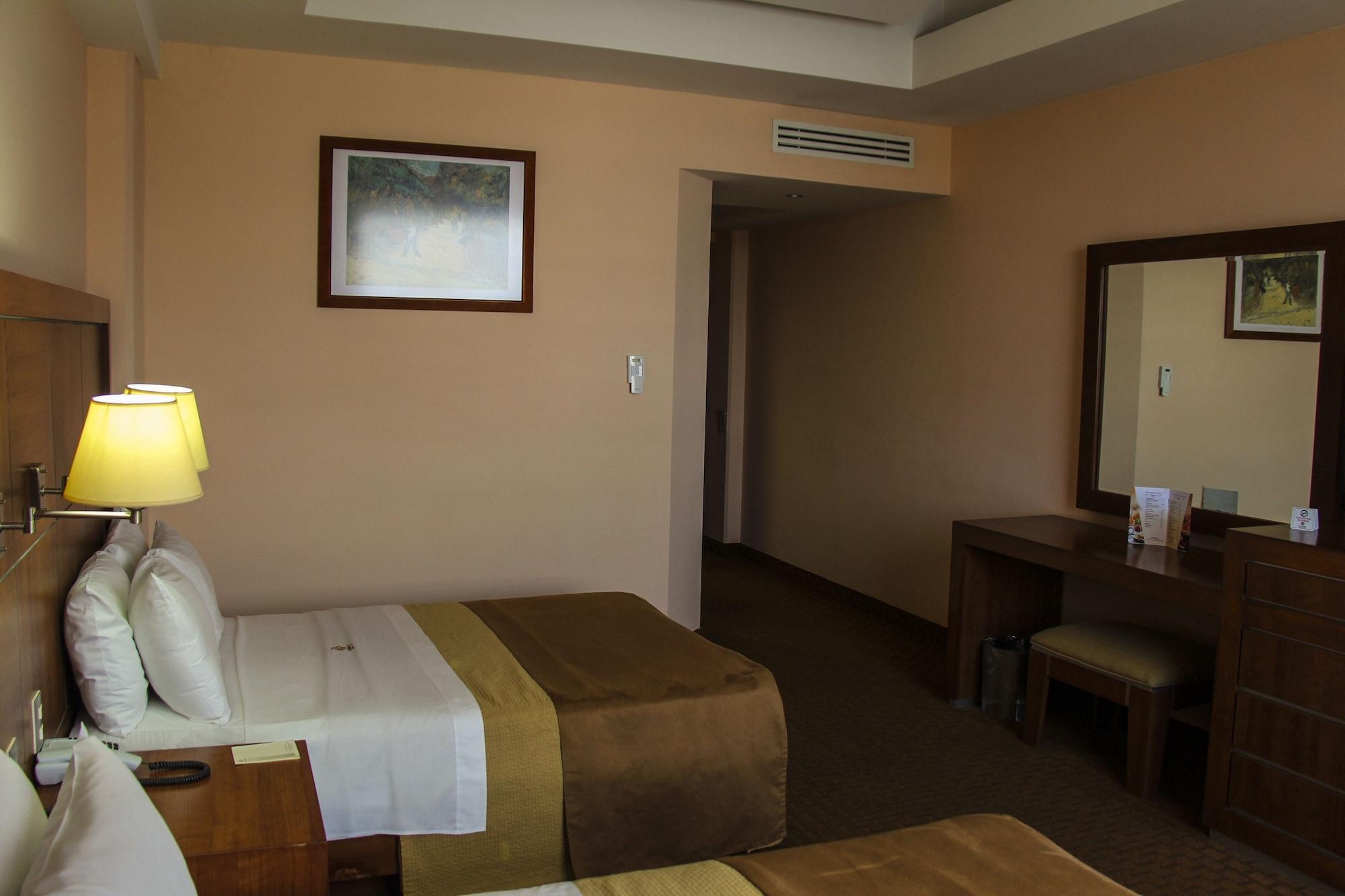 Hotel Soleil Business Class Celaya Celaya (Guanajuato) Exterior foto