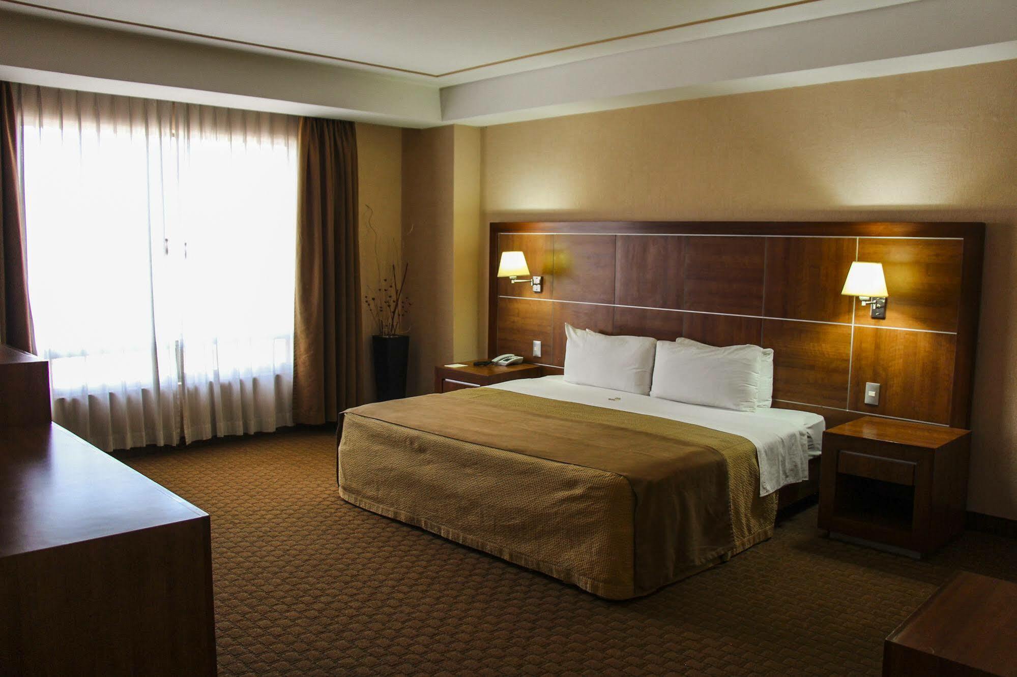 Hotel Soleil Business Class Celaya Celaya (Guanajuato) Exterior foto